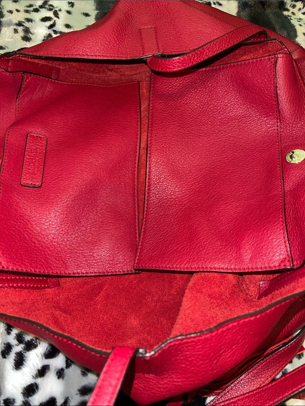 Michael Kors Gorgeous Red Leather Shoulder Bag with Tassels - Picture 5 of 13